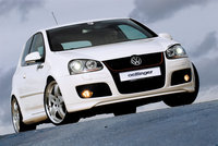 Click image for larger version

Name:	070514_01a_oettinger_golf5_gti_30_jahre_edition.jpg
Views:	387
Size:	159.4 KB
ID:	769142