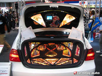 Click image for larger version

Name:	Tokyo_Auto_Salon_part_un_24_big.jpg
Views:	129
Size:	253.9 KB
ID:	200534