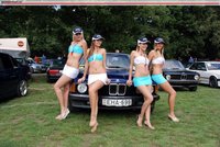 Click image for larger version

Name:	bmw_babes_03[1].jpg
Views:	97
Size:	105.6 KB
ID:	1320908