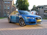 Click image for larger version

Name:	Audi_RS4_22.jpg
Views:	378
Size:	77.0 KB
ID:	715538