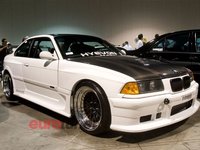 Click image for larger version

Name:	eurp_0807_04_z+2008_spocom_show+widebody_e36_bmw_m3_carbon_fiber_hood.jpg
Views:	105
Size:	53.0 KB
ID:	1307901