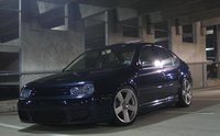 Click image for larger version

Name:	149 - blue getta rs6 wheels boser R32 bumper.jpg
Views:	21
Size:	63.3 KB
ID:	2688653