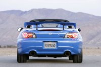 Click image for larger version

Name:	2009-honda-s2000-cr_13.jpg
Views:	30
Size:	223.6 KB
ID:	1056770