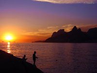 Click image for larger version

Name:	sunset_wallpaper_brazil-1600x1200.jpg
Views:	91
Size:	277.5 KB
ID:	1001252
