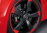 Click image for larger version

Name:	audi_tt-rs-plus_coupe_wheel_12.jpg
Views:	55
Size:	103.5 KB
ID:	2389654