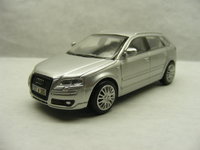 Click image for larger version

Name:	Audi A3 8P Sportback - NEW RAY 1-43 3.JPG
Views:	16
Size:	1.25 MB
ID:	3092587