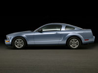 Click image for larger version

Name:	2005-Ford-Mustang-studio-side-blue-1600x1200.jpg
Views:	27
Size:	242.9 KB
ID:	229329