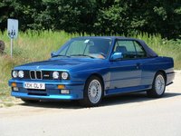 Click image for larger version

Name:	M3E30Cabrio_07.jpg
Views:	61
Size:	181.1 KB
ID:	1912931