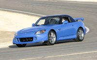 Click image for larger version

Name:	2009-honda-s2000-cr_4.jpg
Views:	111
Size:	199.3 KB
ID:	1056761