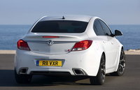 Click image for larger version

Name:	2010_opel_insignia_opc_press_005.jpg
Views:	409
Size:	178.9 KB
ID:	914321