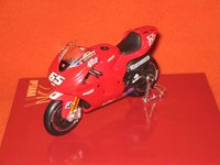 Click image for larger version

Name:	Ducati Desmosedici GP06 - Loris Capirossi 2006.jpeg
Views:	57
Size:	117.3 KB
ID:	1521709