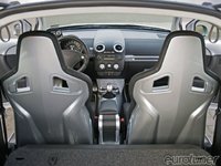 Click image for larger version

Name:	eurp-1104-07-o+2002-vw-beetle-turbo-s+seats.jpg
Views:	45
Size:	64.2 KB
ID:	2042303