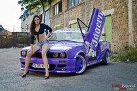 Click image for larger version

Name:	BMW E30 & Iulia 1.jpg
Views:	64
Size:	725.1 KB
ID:	2168688