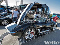Click image for larger version

Name:	vemp_1003_01_o+factory_c6_z06_wheels+c3_ss_corvette.jpg
Views:	64
Size:	543.1 KB
ID:	1866876