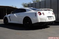 Click image for larger version

Name:	vivid-racing-nissan-gt-r-vorsteiner-carbon-fiber-body-kit-9.jpg
Views:	201
Size:	44.5 KB
ID:	1136677