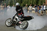 Click image for larger version

Name:	intilnire_motociclisti_212.jpg
Views:	165
Size:	58.9 KB
ID:	8291