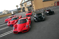 Click image for larger version

Name:	Ferrari_Enzo_2264.jpg
Views:	61
Size:	194.5 KB
ID:	1864885