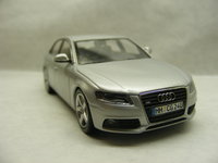 Click image for larger version

Name:	Audi A4 B8 - MINICHAMPS 1-43 2.JPG
Views:	17
Size:	1.32 MB
ID:	3022965