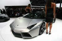 Click image for larger version

Name:	02-reventon-roadster-live.jpg
Views:	226
Size:	556.5 KB
ID:	1087254