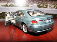 Click image for larger version

Name:	BMW 745 i - CARARAMA HONGWELL 1-43 3.JPG
Views:	84
Size:	1.53 MB
ID:	1138625