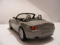 Click image for larger version

Name:	BMW Z4 - CARARAMA HONGWELL 1-43 5.JPG
Views:	29
Size:	1.27 MB
ID:	2292787