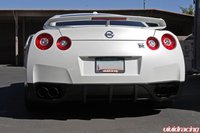 Click image for larger version

Name:	vivid-racing-nissan-gt-r-vorsteiner-carbon-fiber-body-kit-8.jpg
Views:	250
Size:	43.5 KB
ID:	1136676