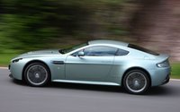 Click image for larger version

Name:	112_0906_07z+2009_aston_martin_v12_vantage+side.jpg
Views:	1122
Size:	38.5 KB
ID:	966281