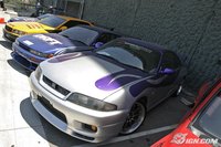 Click image for larger version

Name:	fast-and-furious-drift-party-20060608040220380.jpg
Views:	343
Size:	91.3 KB
ID:	112722