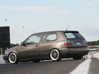 Click image for larger version

Name:	eurp_0710_12_z+1995_vw_gti_vr6+side_view.jpg
Views:	40
Size:	34.5 KB
ID:	1212212