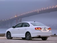 Click image for larger version

Name:	Volkswagen-Jetta_2011_1280x960_wallpaper_2d.jpg
Views:	49
Size:	121.3 KB
ID:	1971207