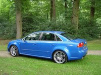 Click image for larger version

Name:	Audi_RS4_30.jpg
Views:	364
Size:	93.3 KB
ID:	715544