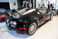 Click image for larger version

Name:	veyron001_11.jpg
Views:	361
Size:	330.3 KB
ID:	973293