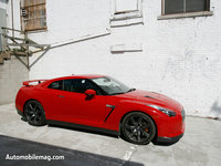 Click image for larger version

Name:	0805_07_a+2009_nissan_gT-R+side_view.jpg
Views:	25
Size:	573.9 KB
ID:	946150