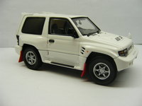 Click image for larger version

Name:	Mitsubishi Pajero Evo - AUTOART 1-43 1.JPG
Views:	24
Size:	1.19 MB
ID:	2510094