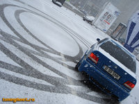 Click image for larger version

Name:	snow3.jpg
Views:	303
Size:	128.5 KB
ID:	431763