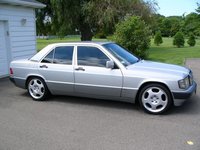 Click image for larger version

Name:	amg-mercedes-190E-hires.jpg
Views:	225
Size:	58.7 KB
ID:	577601