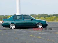 Click image for larger version

Name:	eurp_0810_18_z+1996_volkswagen_jetta+driving_by.jpg
Views:	59
Size:	36.7 KB
ID:	1255955