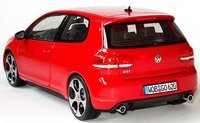 Click image for larger version

Name:	1zu18_VW_Golf_VI_GTI_3tuerig_tornadorot_VW_Norev_5K3099302Y3D_18613_05.JPG
Views:	55
Size:	48.9 KB
ID:	1162816