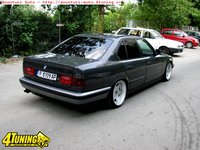 Click image for larger version

Name:	BMW-520-2000.jpg
Views:	335
Size:	264.5 KB
ID:	2886223