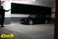Click image for larger version

Name:	BMW-325.jpg
Views:	257
Size:	34.7 KB
ID:	1882765