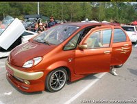 Click image for larger version

Name:	pics-max-13307-264863-citroen-picasso.jpg
Views:	51
Size:	94.4 KB
ID:	1650179