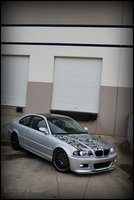 Click image for larger version

Name:	E46Fanatics-Travis-Todd-E46-BMW-Art-Car-front-2.jpg
Views:	440
Size:	128.6 KB
ID:	1031840