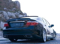 Click image for larger version

Name:	wald-lexus-ls460-20.jpg
Views:	286
Size:	94.4 KB
ID:	284592