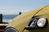 Click image for larger version

Name:	12-09-mini-cooper-s-convertible.jpg
Views:	236
Size:	380.2 KB
ID:	810045