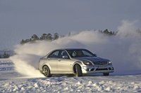 Click image for larger version

Name:	amg-driving-academy-2009--2010_8.jpg
Views:	2186
Size:	212.4 KB
ID:	833352