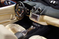 Click image for larger version

Name:	ferraricalla_30.jpg
Views:	318
Size:	229.9 KB
ID:	707085