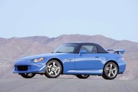 Click image for larger version

Name:	2009-honda-s2000-cr_5.jpg
Views:	55
Size:	171.9 KB
ID:	1056762