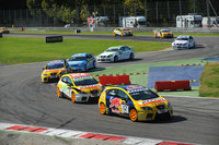 Click image for larger version

Name:	wtcc monza1.jpg
Views:	58
Size:	1.48 MB
ID:	663505