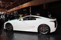 Click image for larger version

Name:	lexuslfalive_09.jpg
Views:	60
Size:	250.3 KB
ID:	1138113