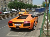 Click image for larger version

Name:	lamborghini_murcielago-bt000149_521461.JPG
Views:	65
Size:	45.7 KB
ID:	2141007